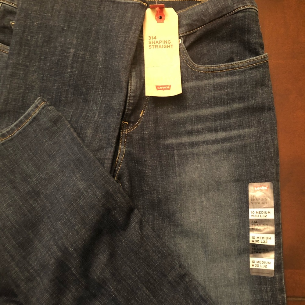 BRAND NEW /TAGS LEVIS 314 shaping 30x32